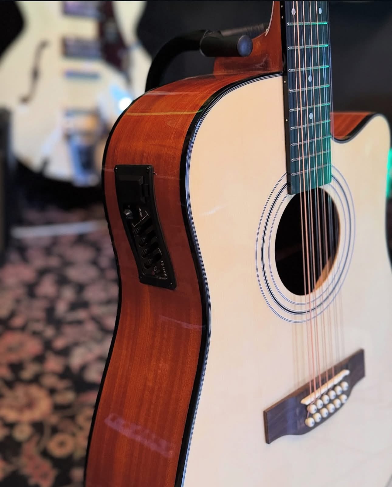 Guitarra Electroacústica Acústica de 12 Cuerdas Kaysen – Con Cutaway