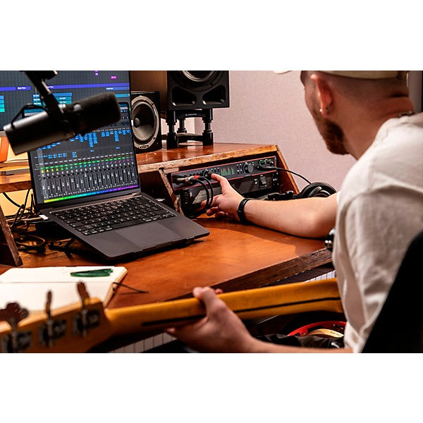 Interfaz de Audio USB-C Focusrite Scarlett 18i20 4ª Generación 18x20 Profesional