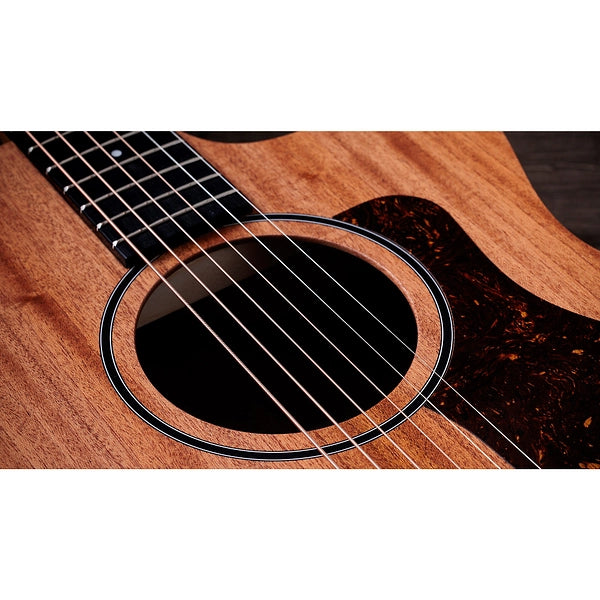 Guitarra Electroacústica Taylor 24ce Grand Auditorium Natural Versátil
